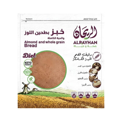 خبز بطحين اللوز والحبة الكاملة الريحان